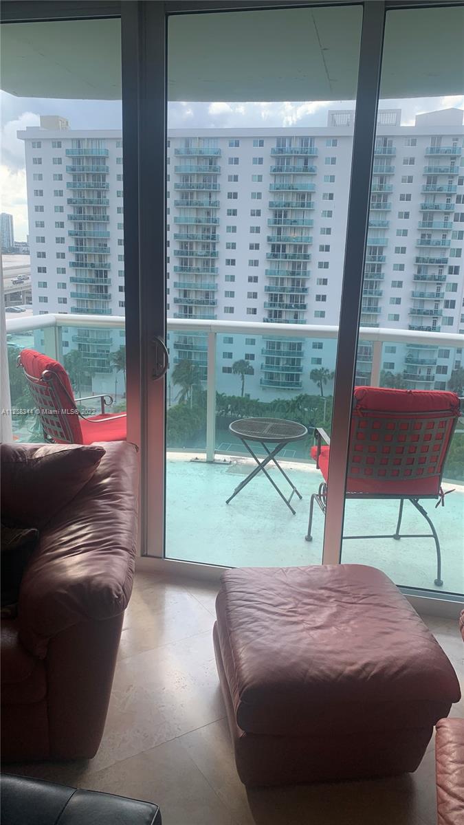 19370 Collins Ave Unit: 1014