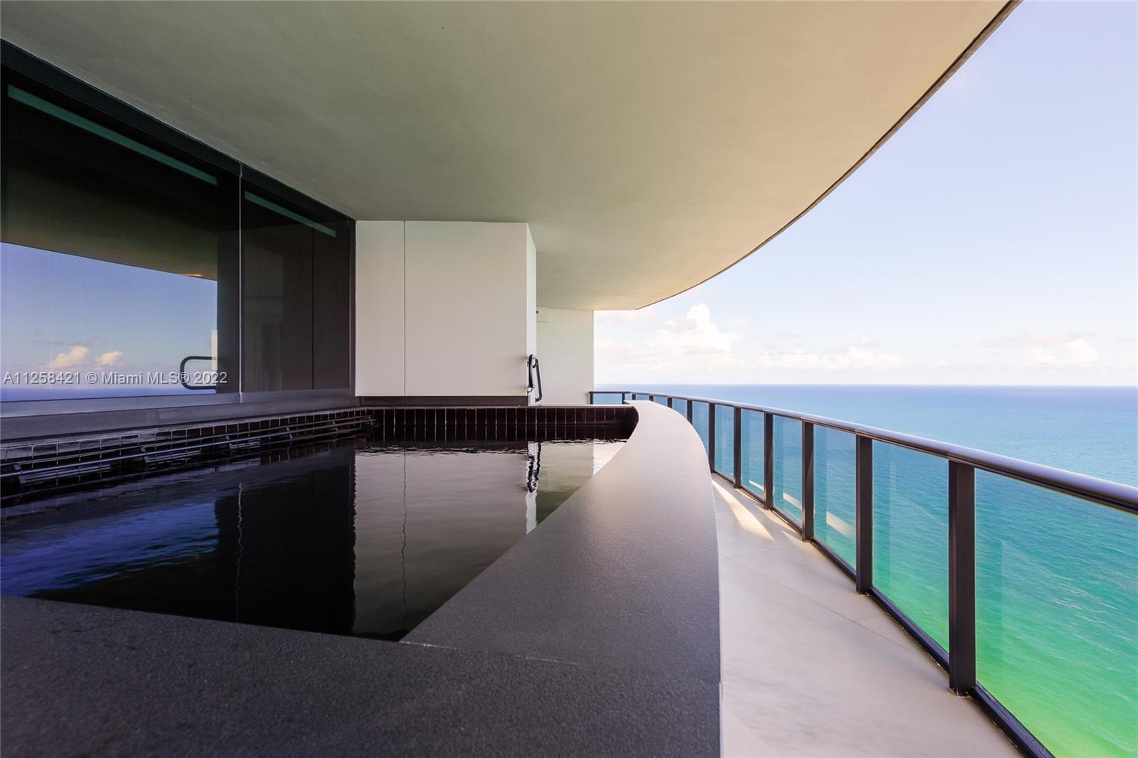 18555 Collins Ave Unit: 3901
