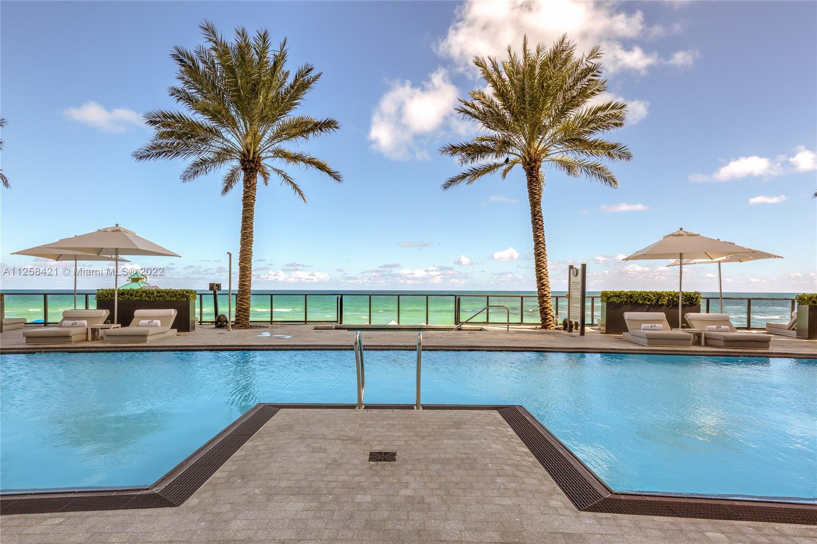 18555 Collins Ave Unit: 3901