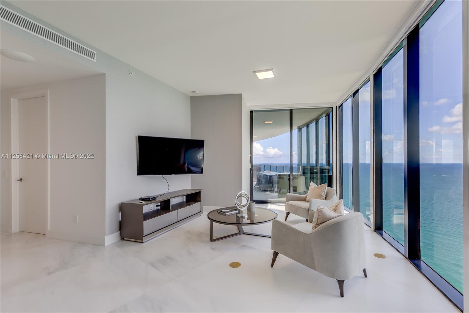 18555 Collins Ave Unit: 3901
