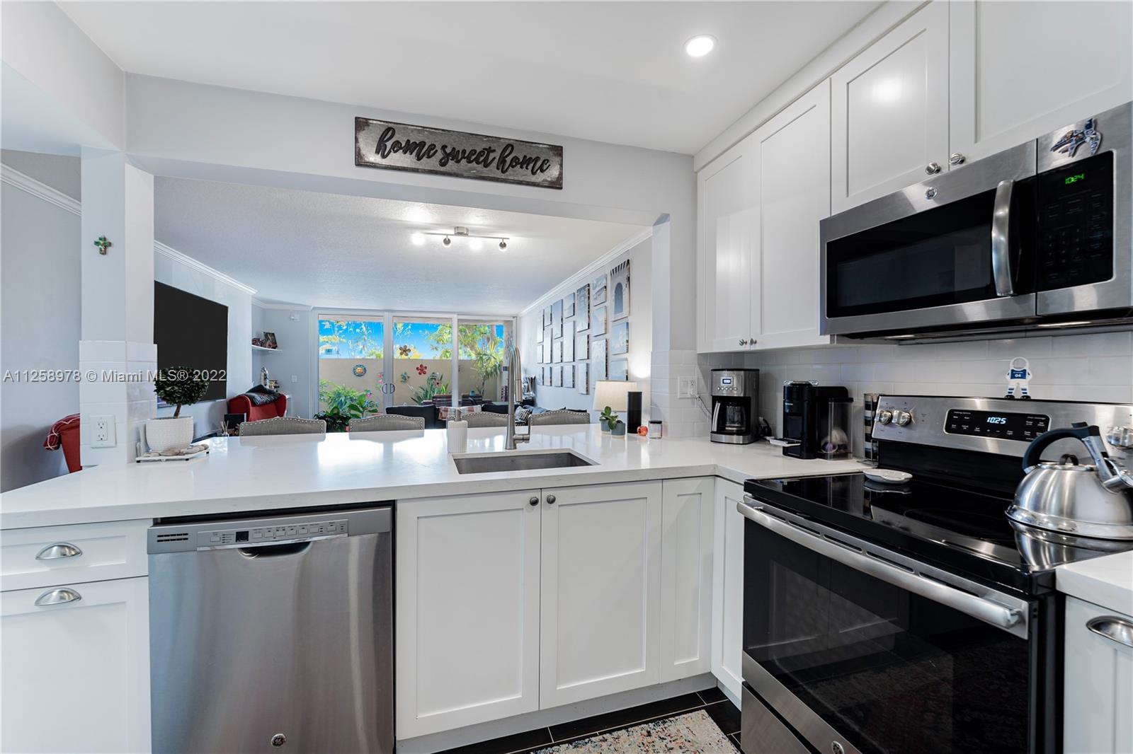 10875 SW 112th Ave Unit: 118