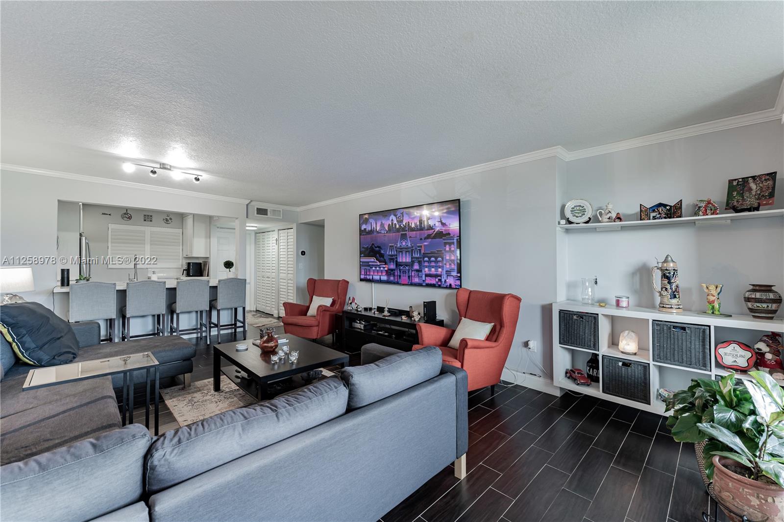 10875 SW 112th Ave Unit: 118