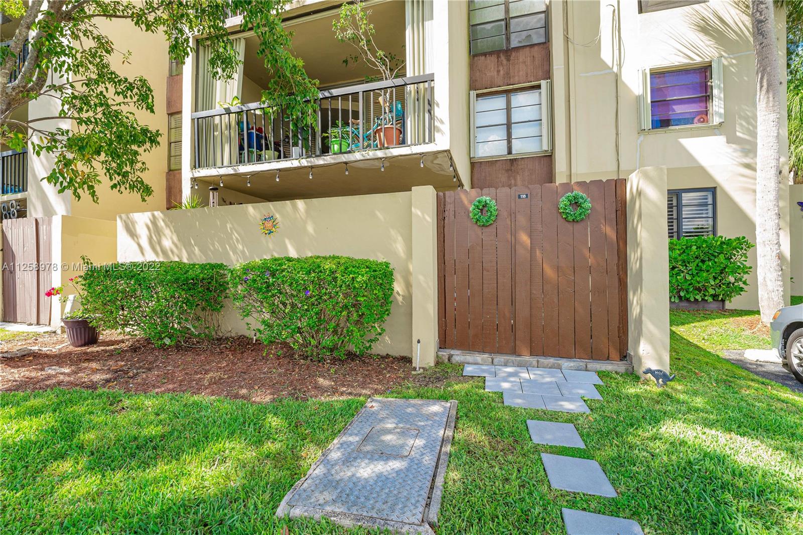 10875 SW 112th Ave Unit: 118