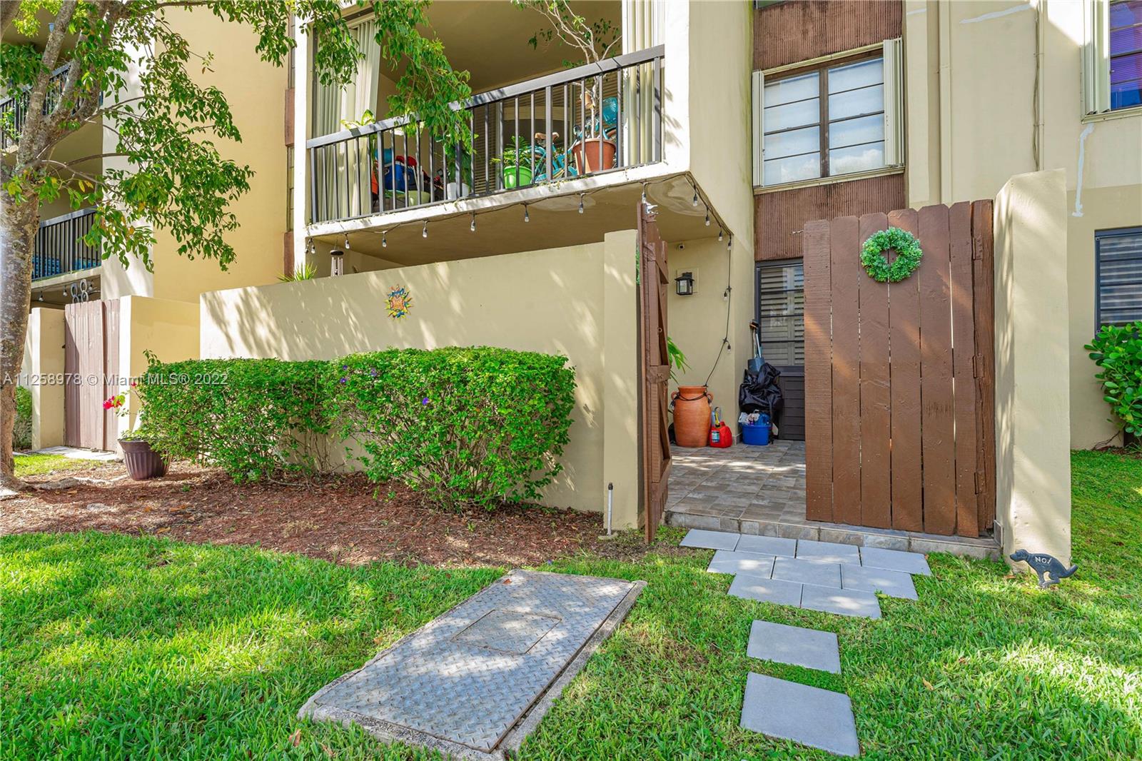 10875 SW 112th Ave Unit: 118