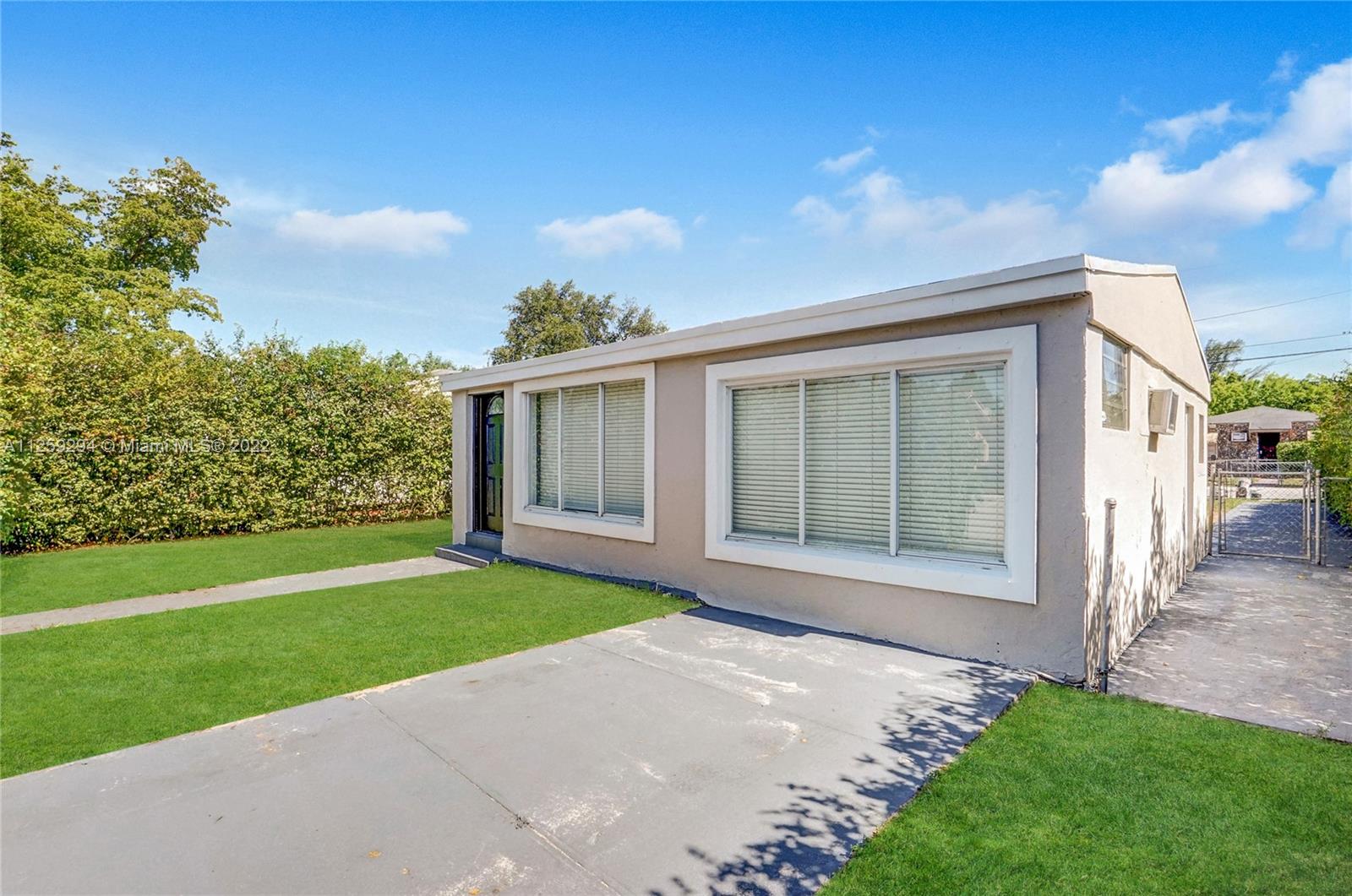 1172 NW 60th St