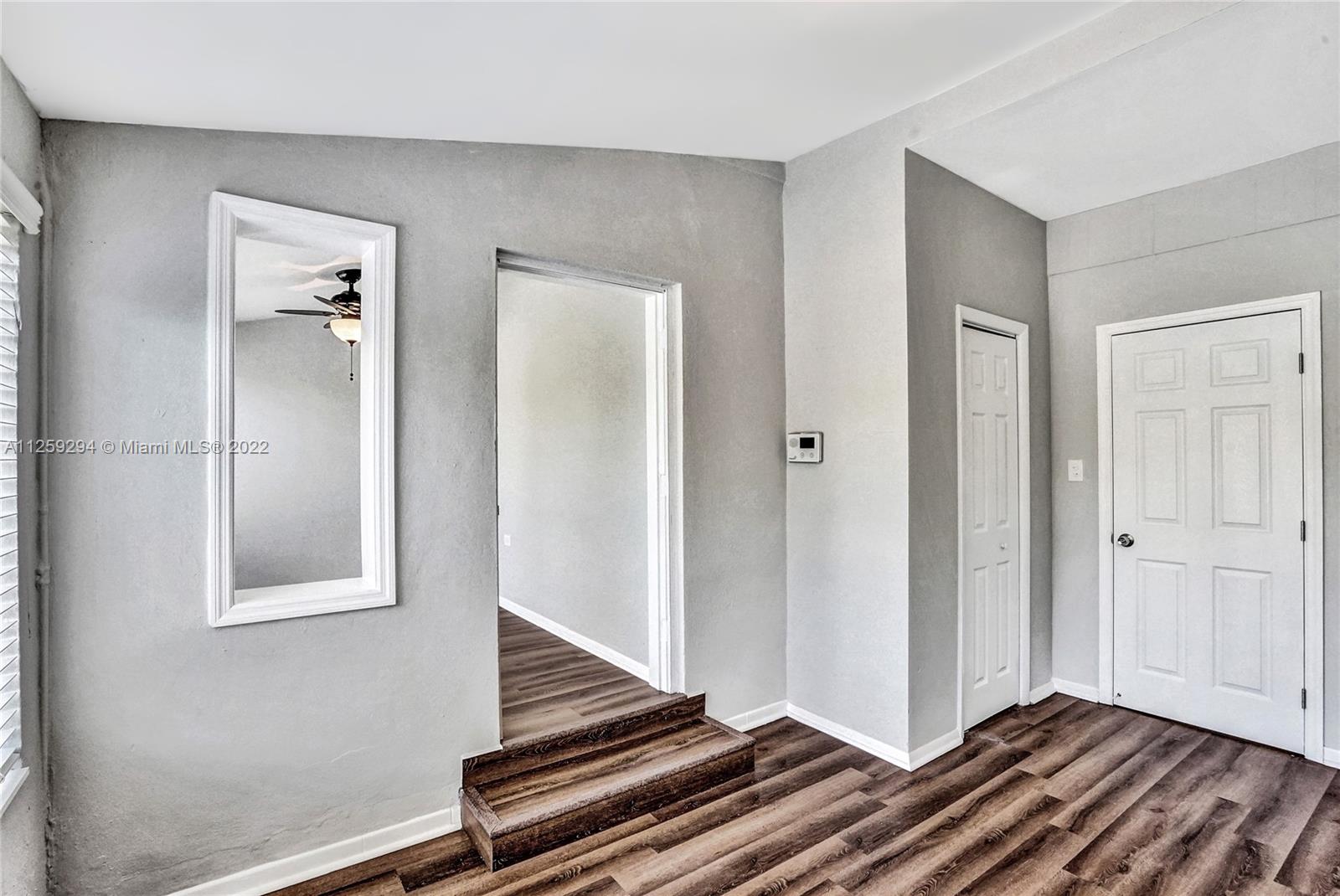 1172 NW 60th St
