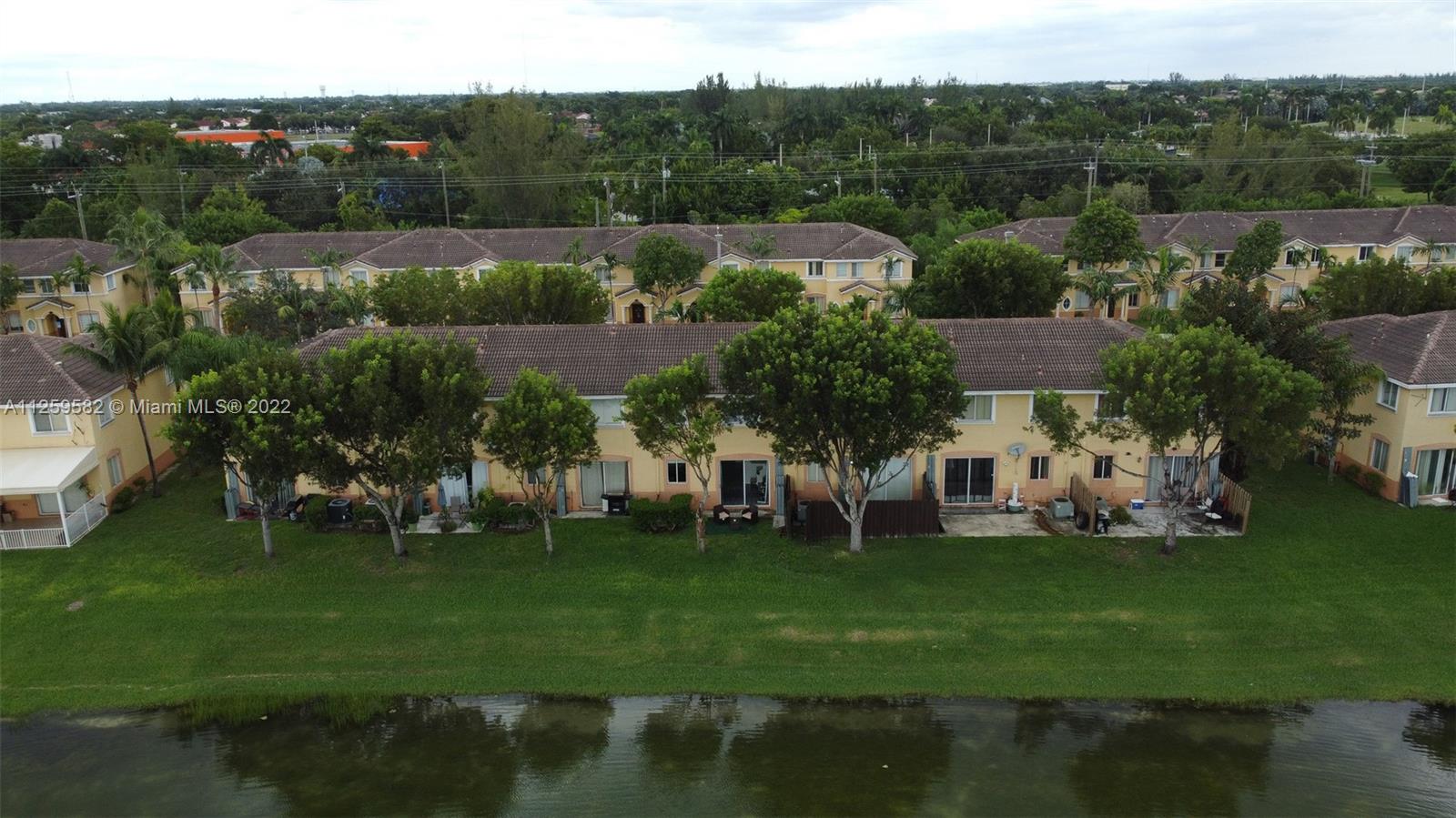 1438 SE 24th Ct Unit: 360