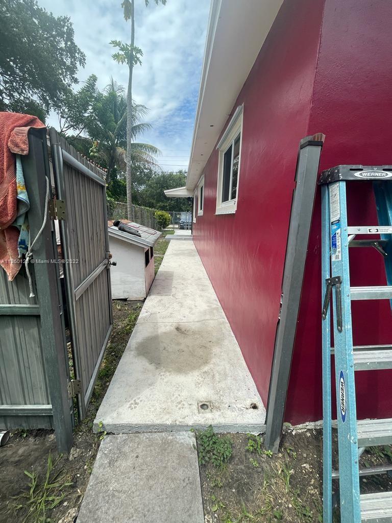 2962 NW 59th St