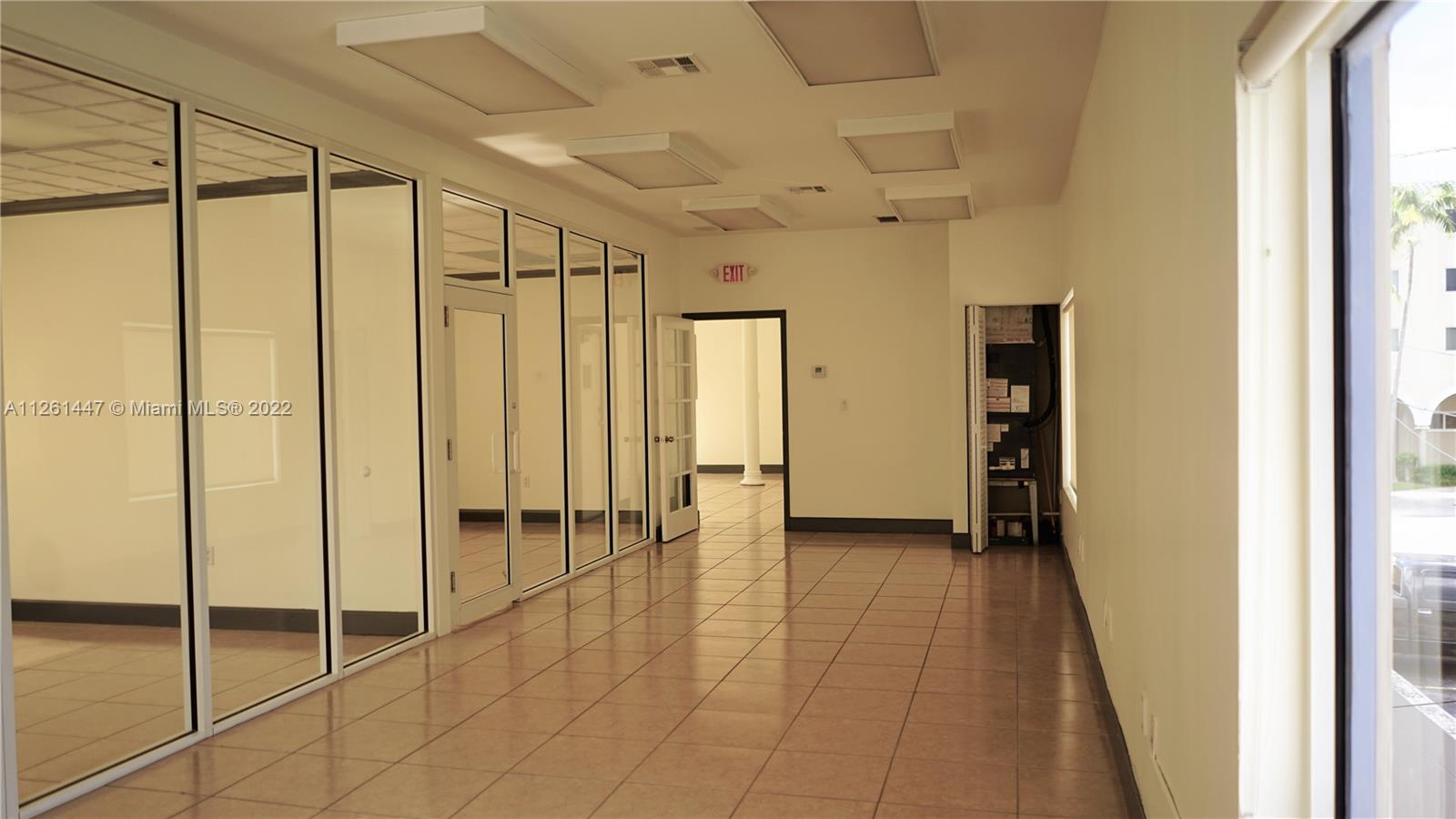 600 Palm Unit: A