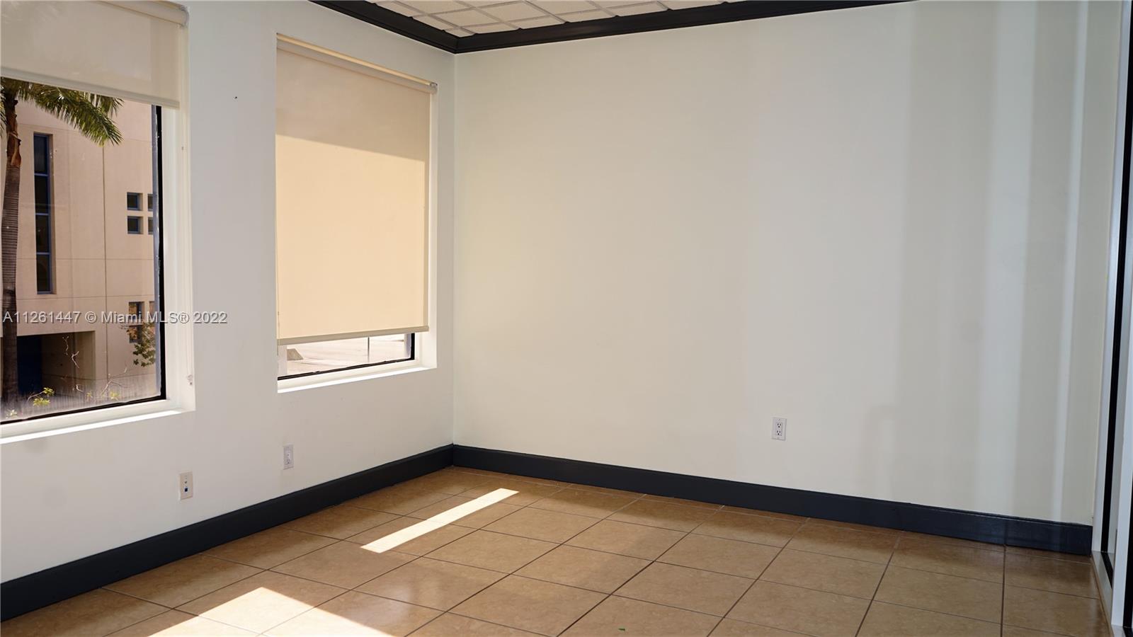 600 Palm Unit: A