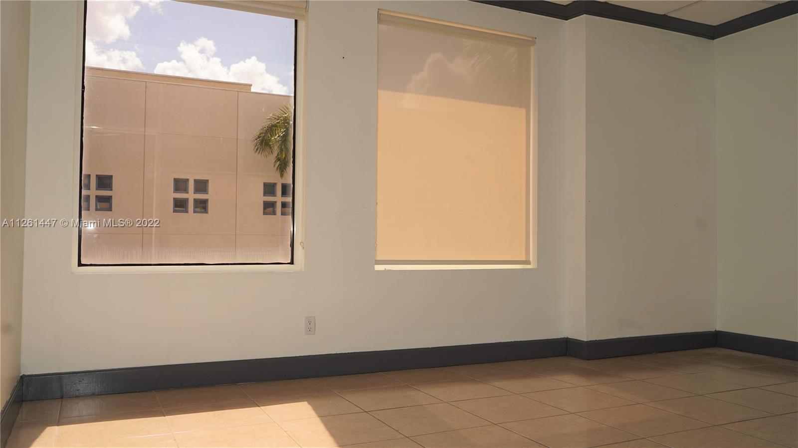 600 Palm Unit: A
