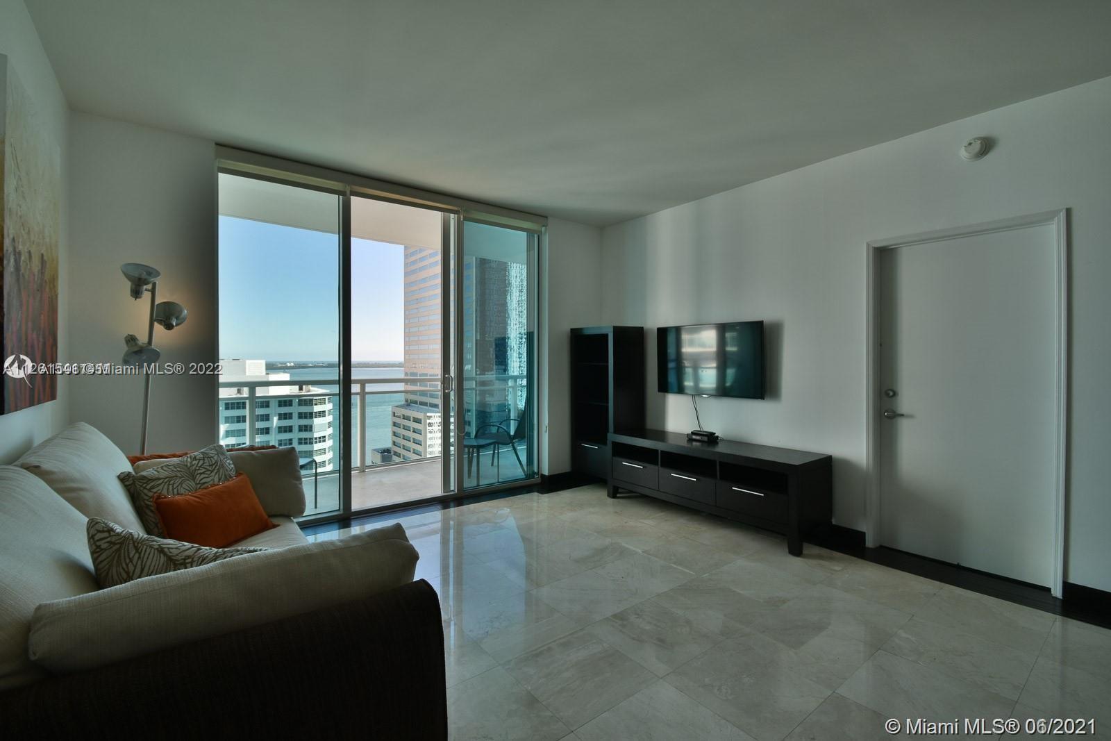 951 Brickell Ave Unit: 2104