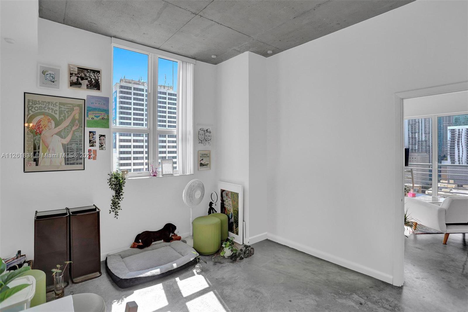 133 NE 2nd Ave Unit: 2002