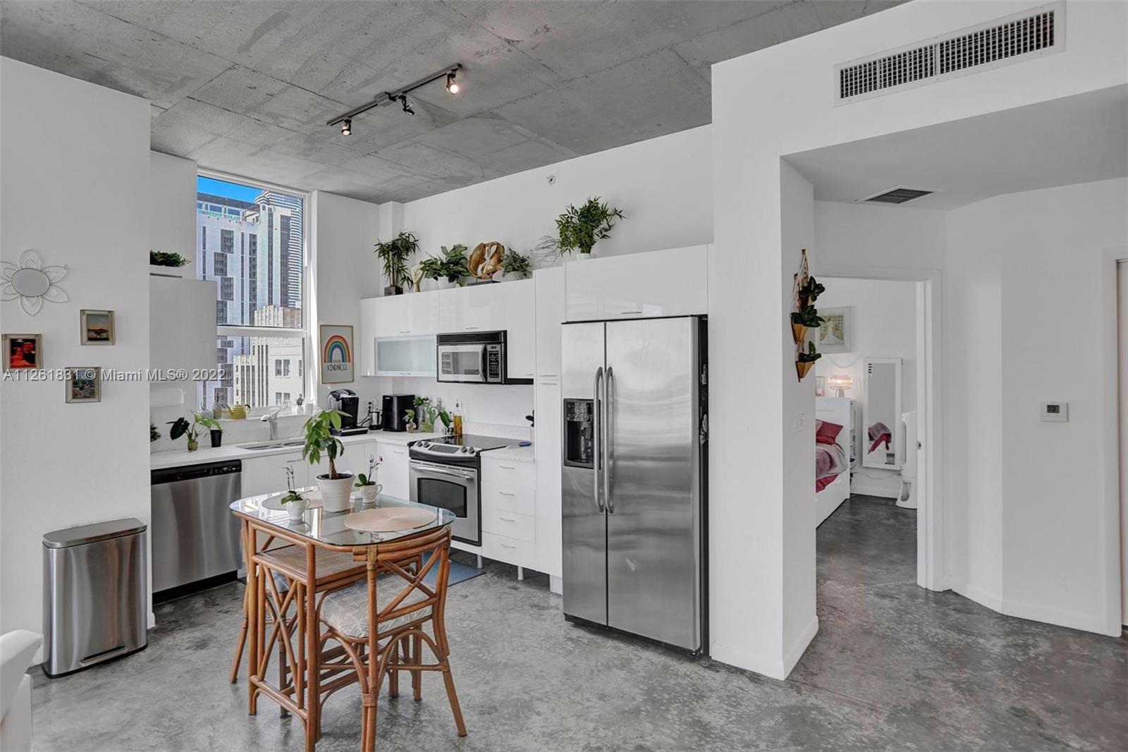 133 NE 2nd Ave Unit: 2002