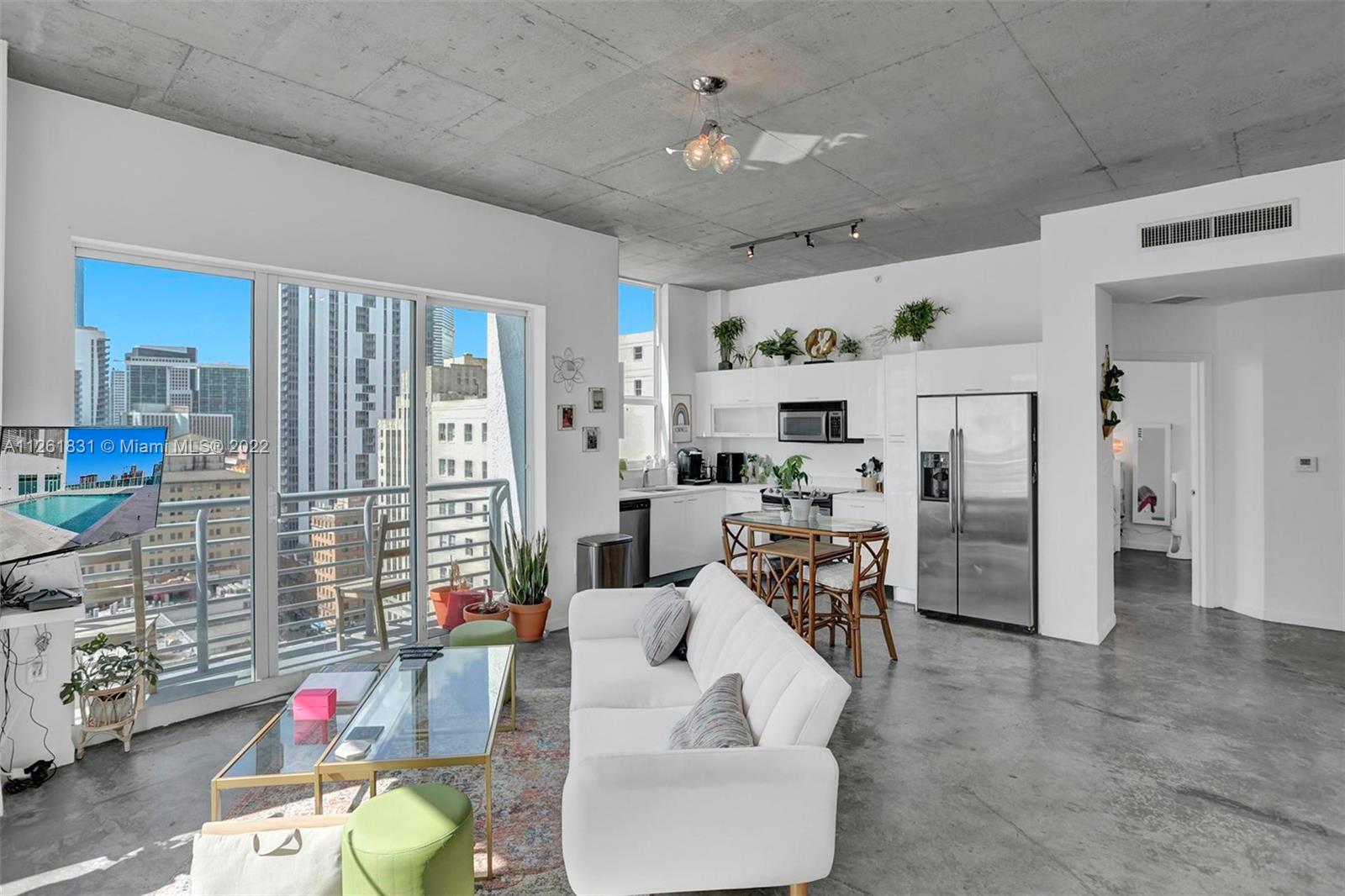 133 NE 2nd Ave Unit: 2002