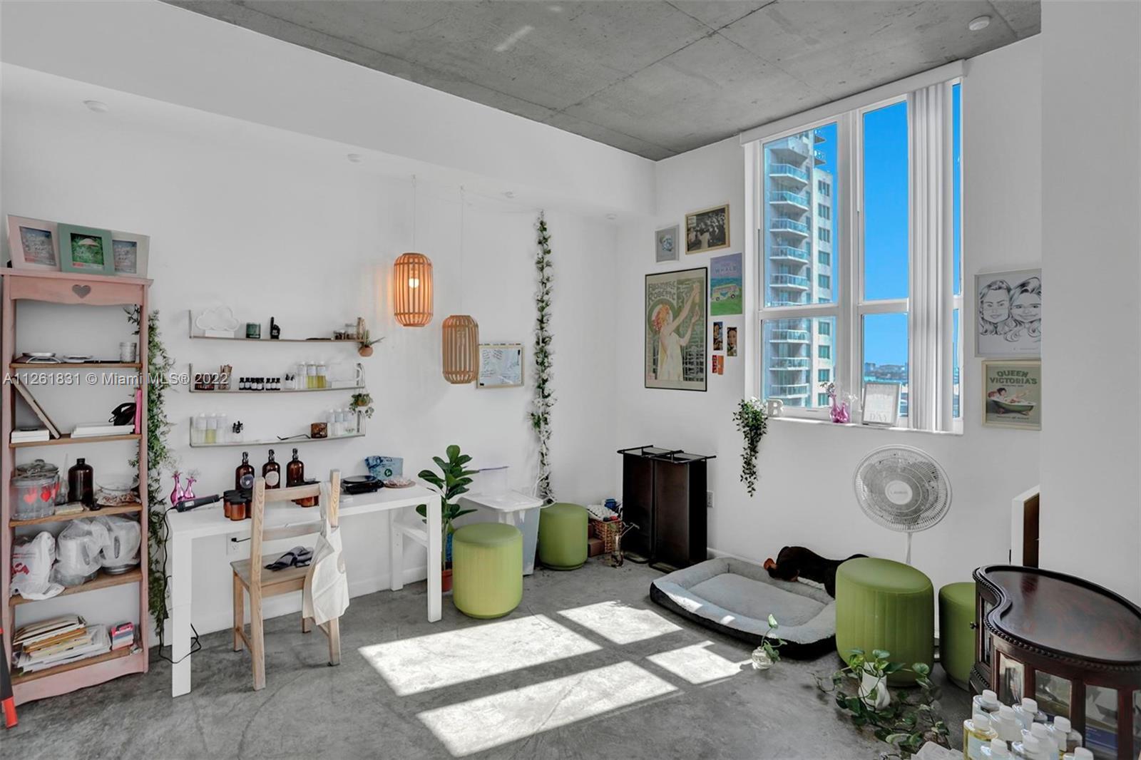 133 NE 2nd Ave Unit: 2002