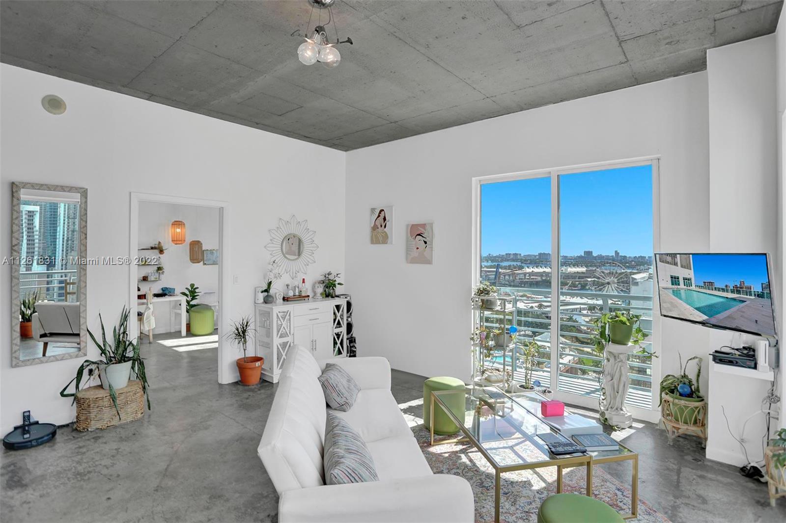 133 NE 2nd Ave Unit: 2002