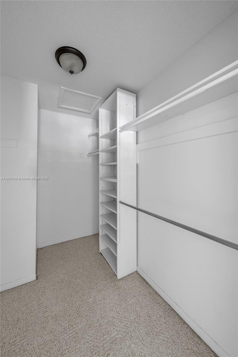 7975 SW 86th St Unit: 224