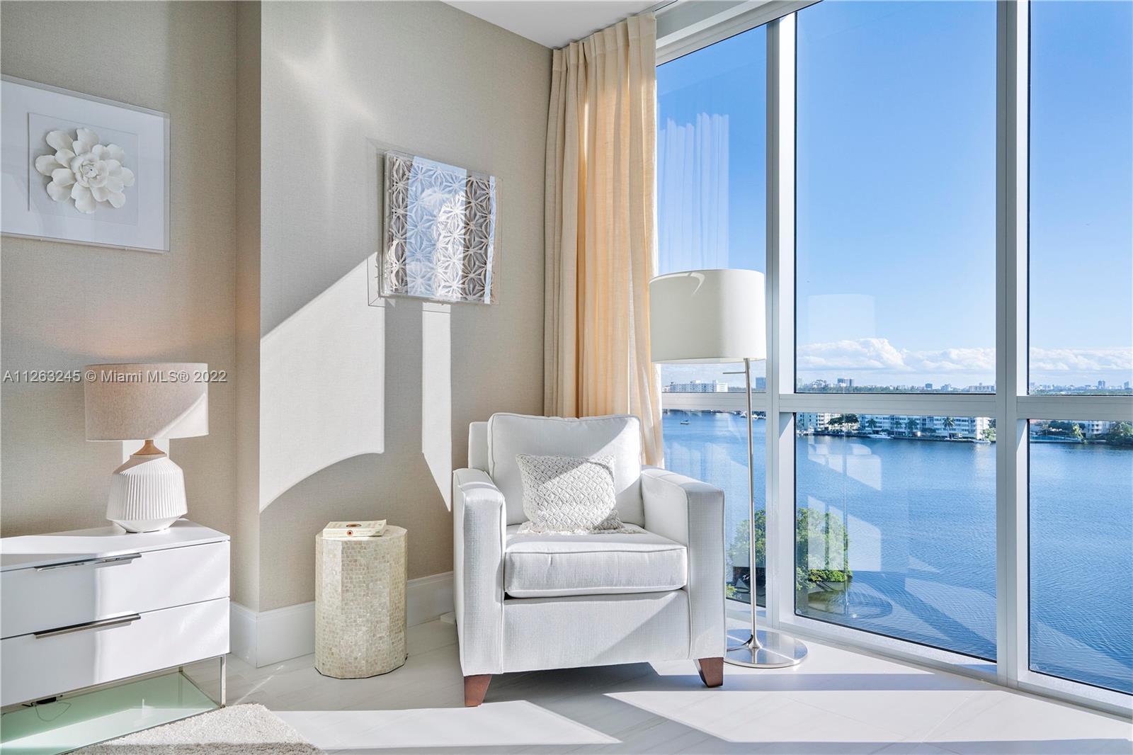 17111 Biscayne Blvd Unit: 906