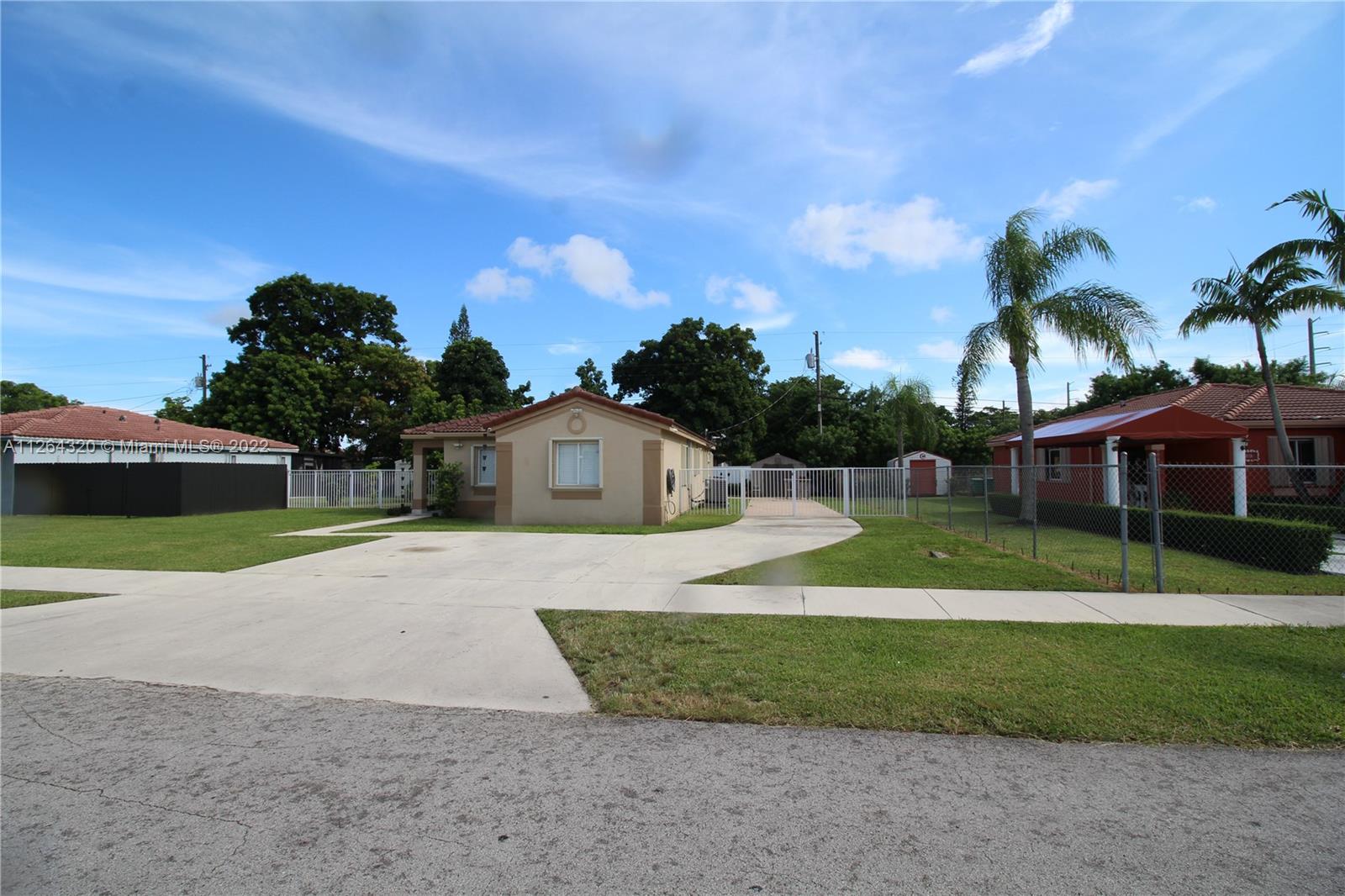 10600 SW 171st St