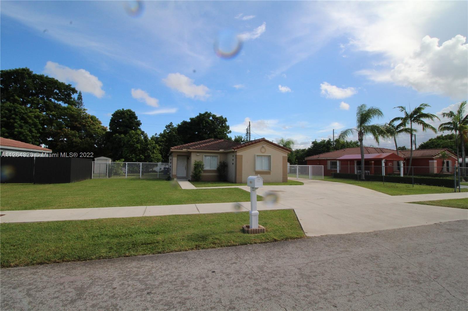 10600 SW 171st St
