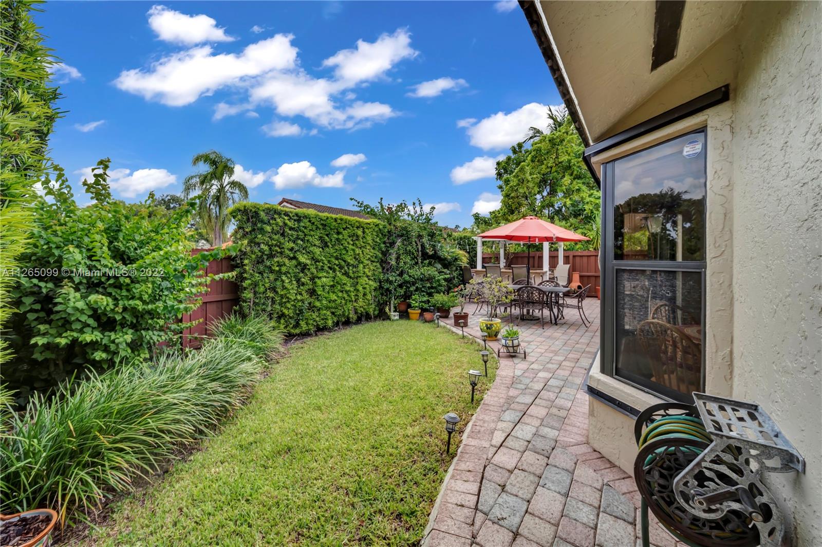 7457 SW 112th Pl