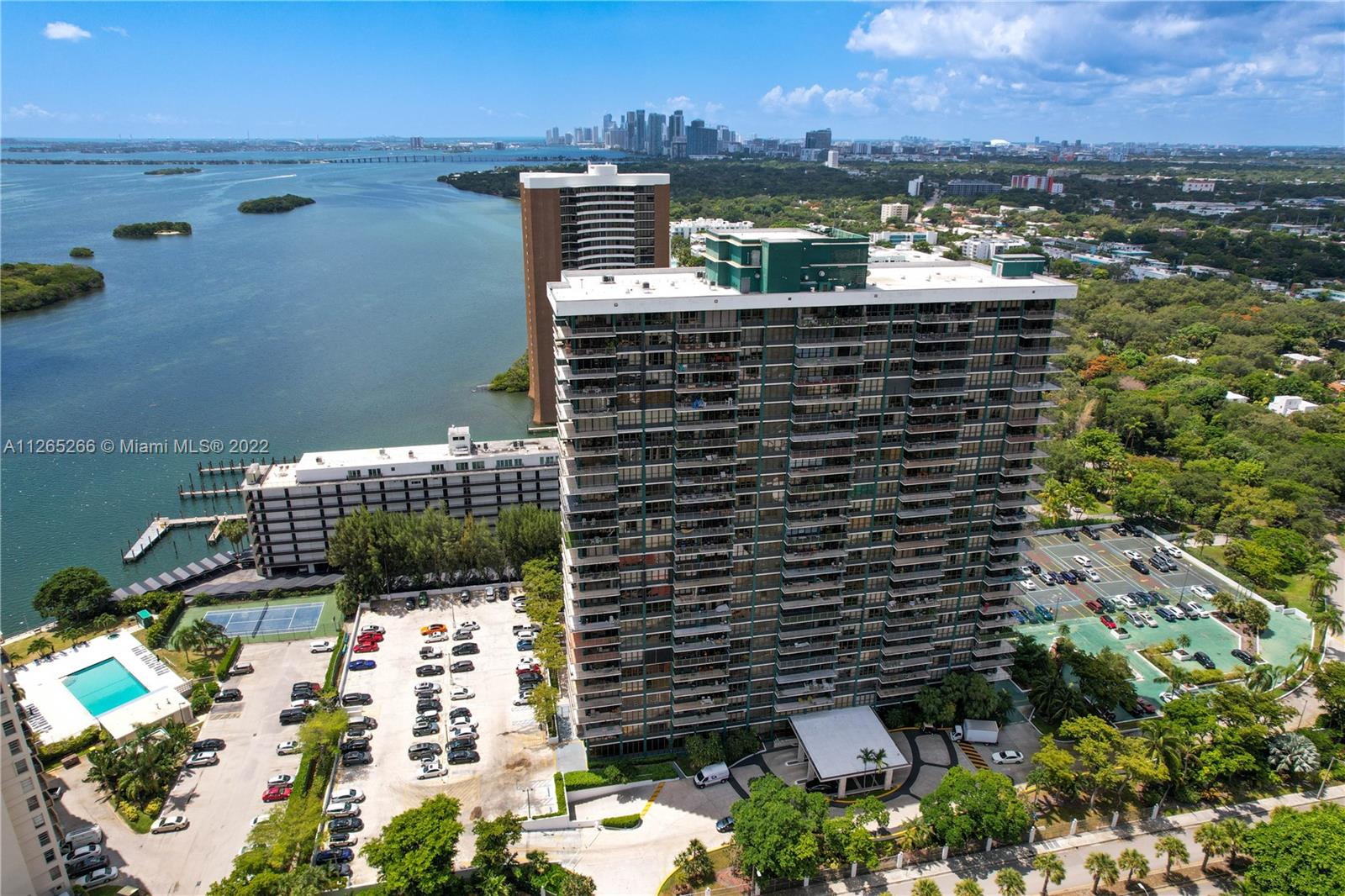 780 NE 69th St Unit: 1108