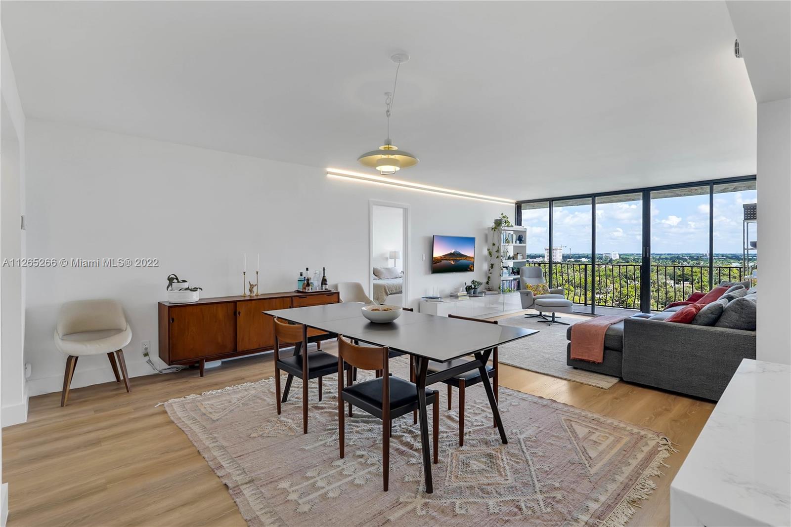 780 NE 69th St Unit: 1108