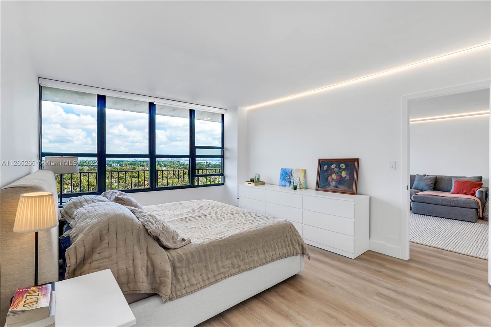 780 NE 69th St Unit: 1108