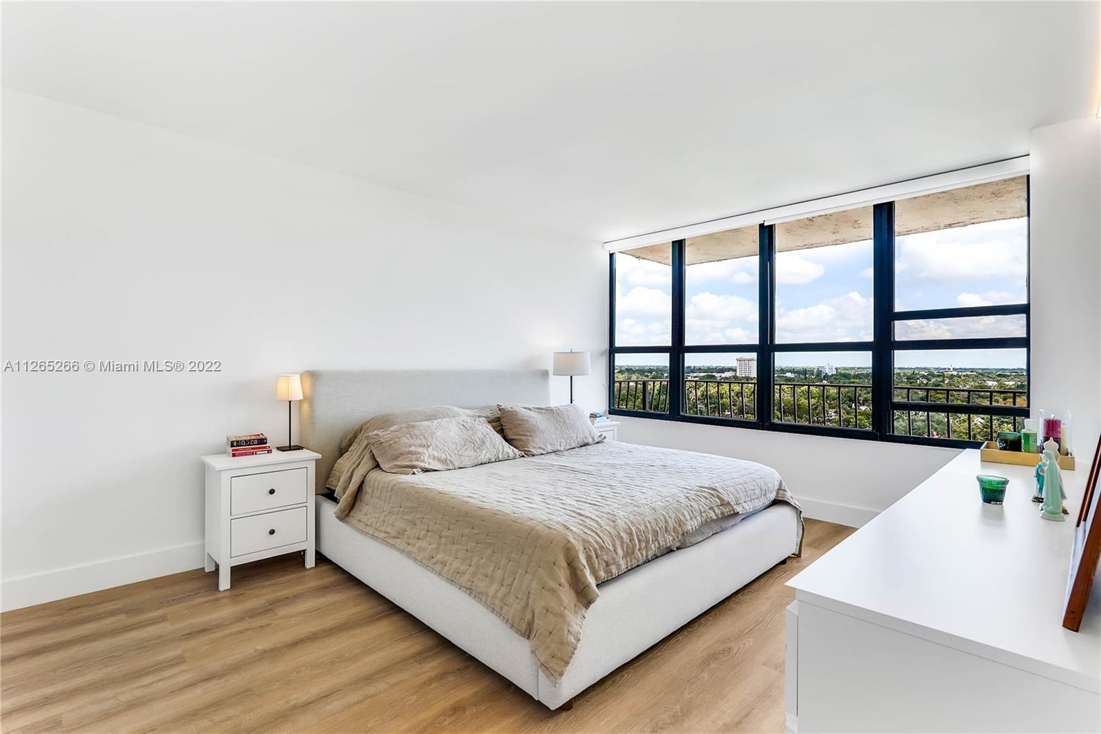 780 NE 69th St Unit: 1108