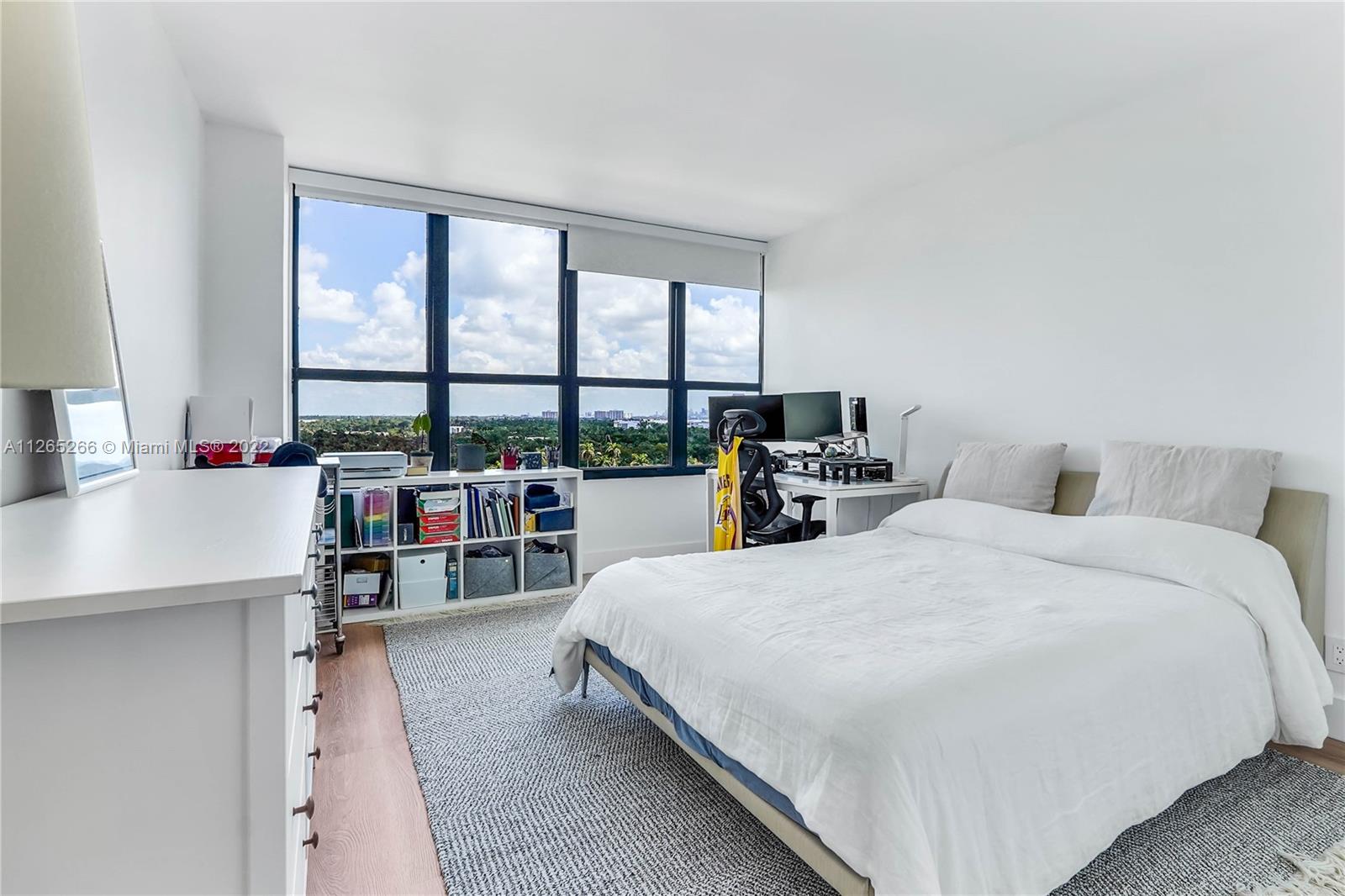 780 NE 69th St Unit: 1108