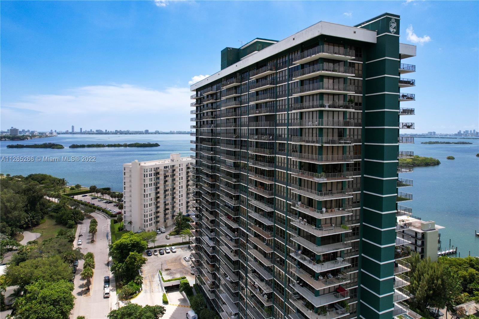 780 NE 69th St Unit: 1108