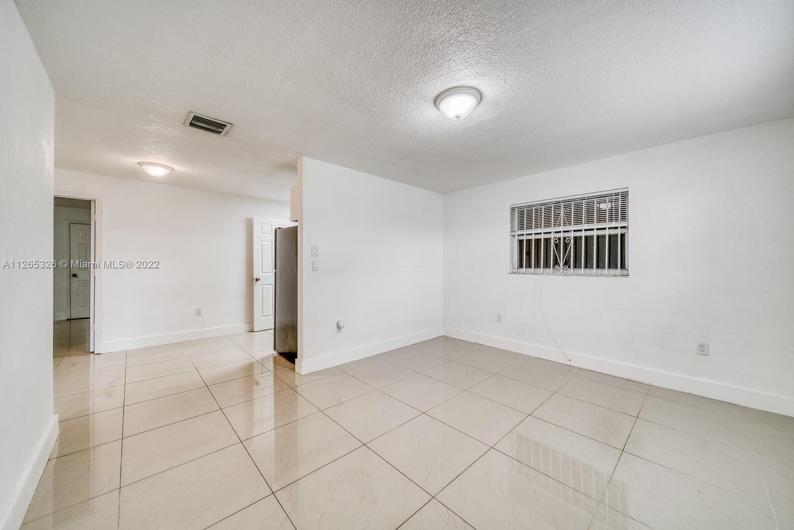 1200 NW 102nd St Unit: 1202