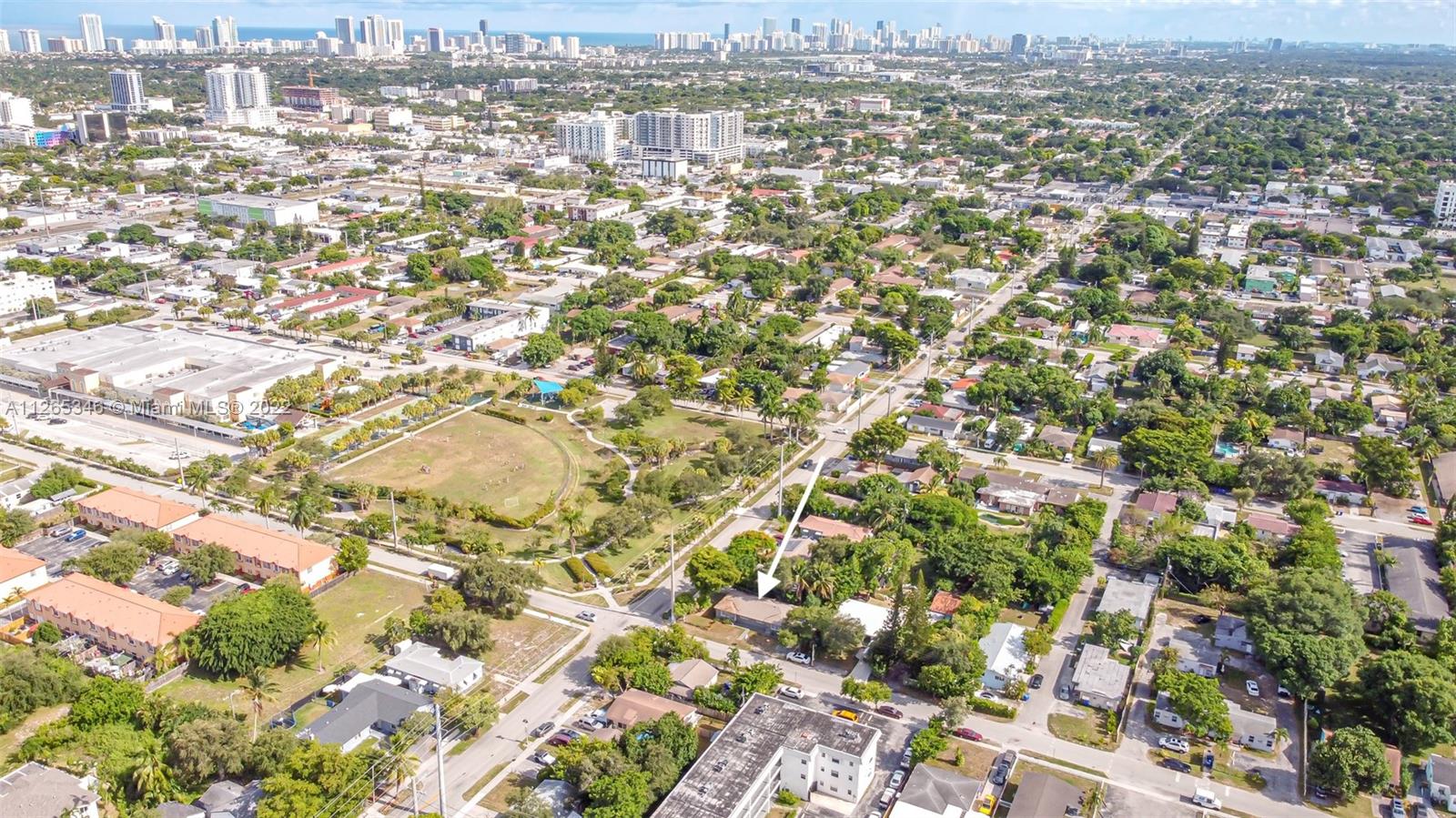 2400 Lincoln St Unit: 2 EAST