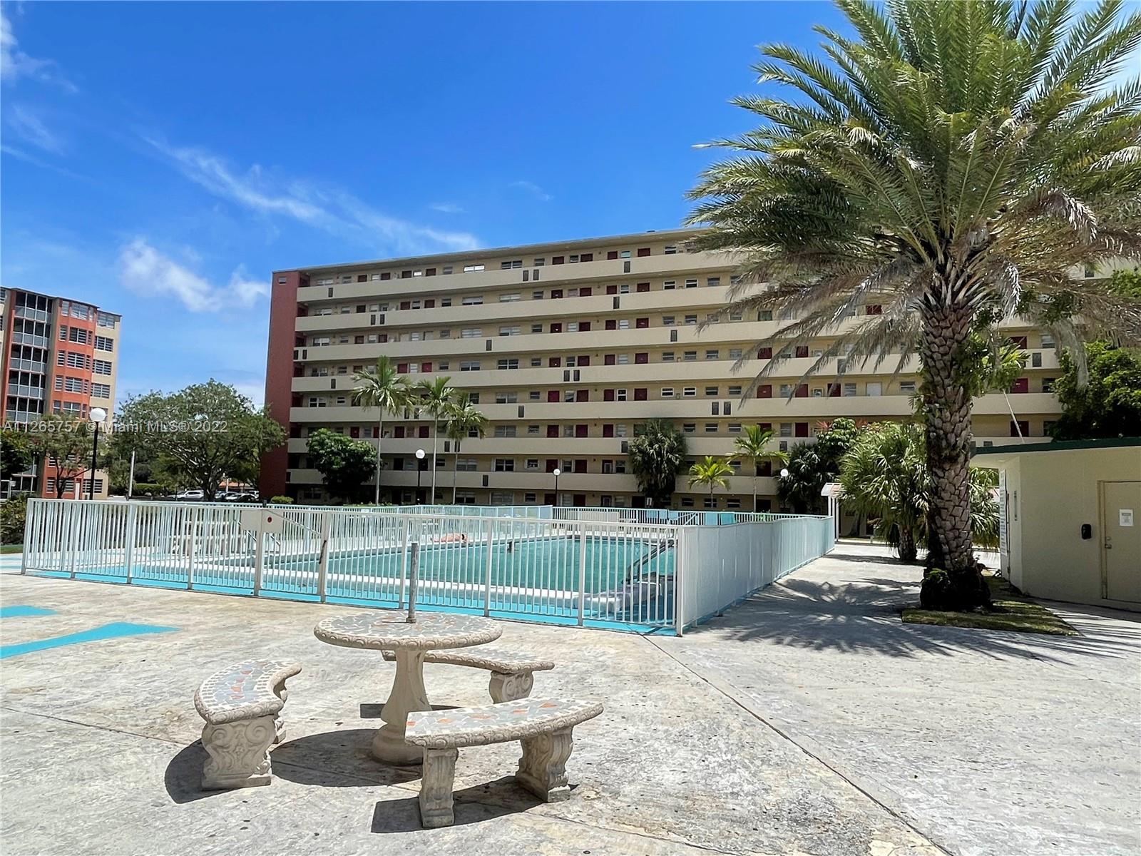 1710 NE 191st St Unit: 112-3