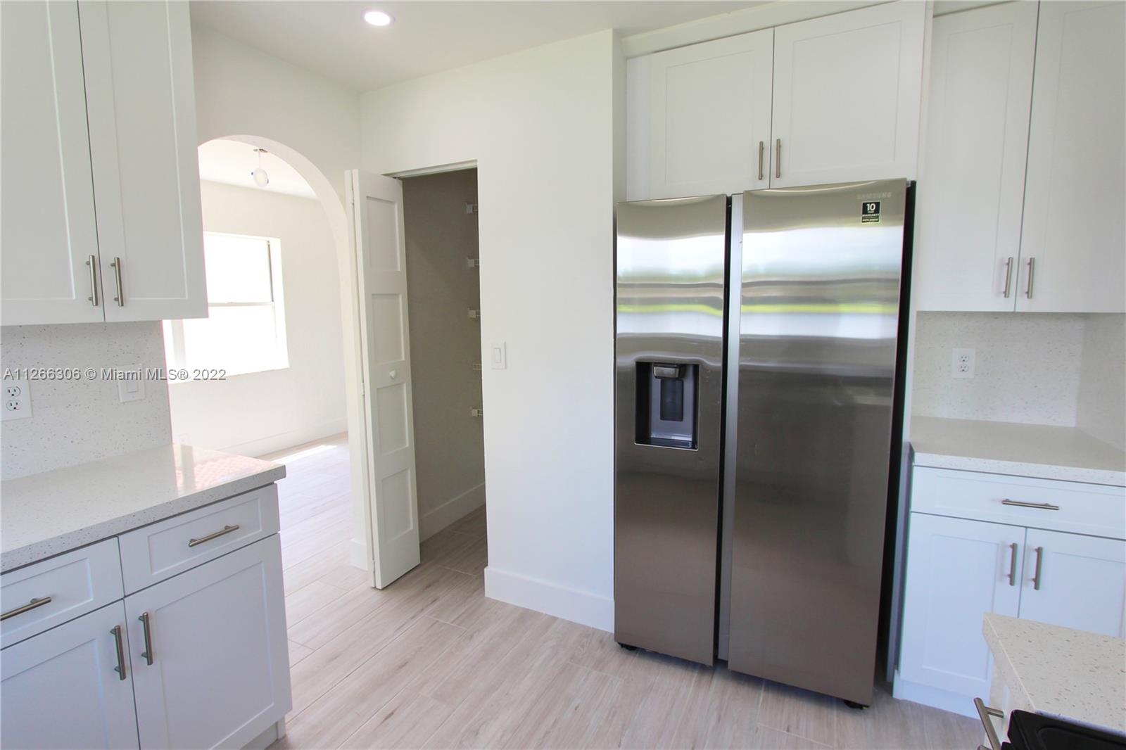 239 NW 107th Ave