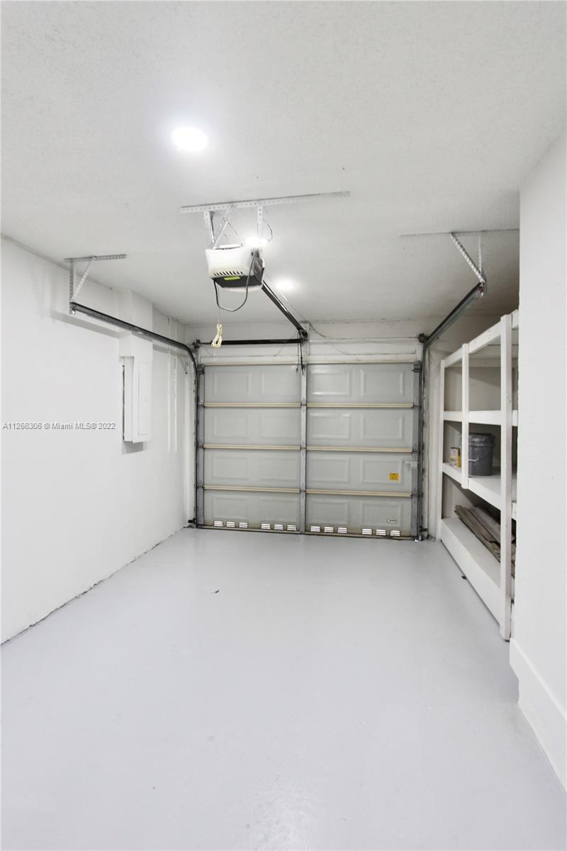 239 NW 107th Ave