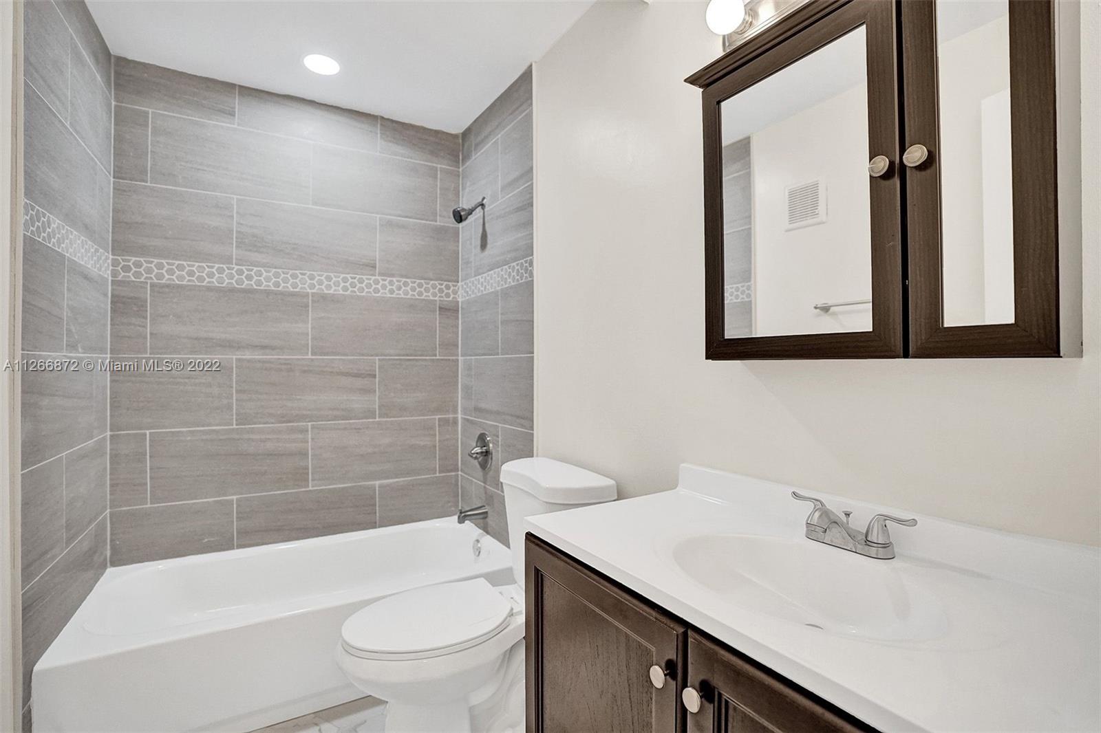 3760 SW 59th Ter Unit: 55