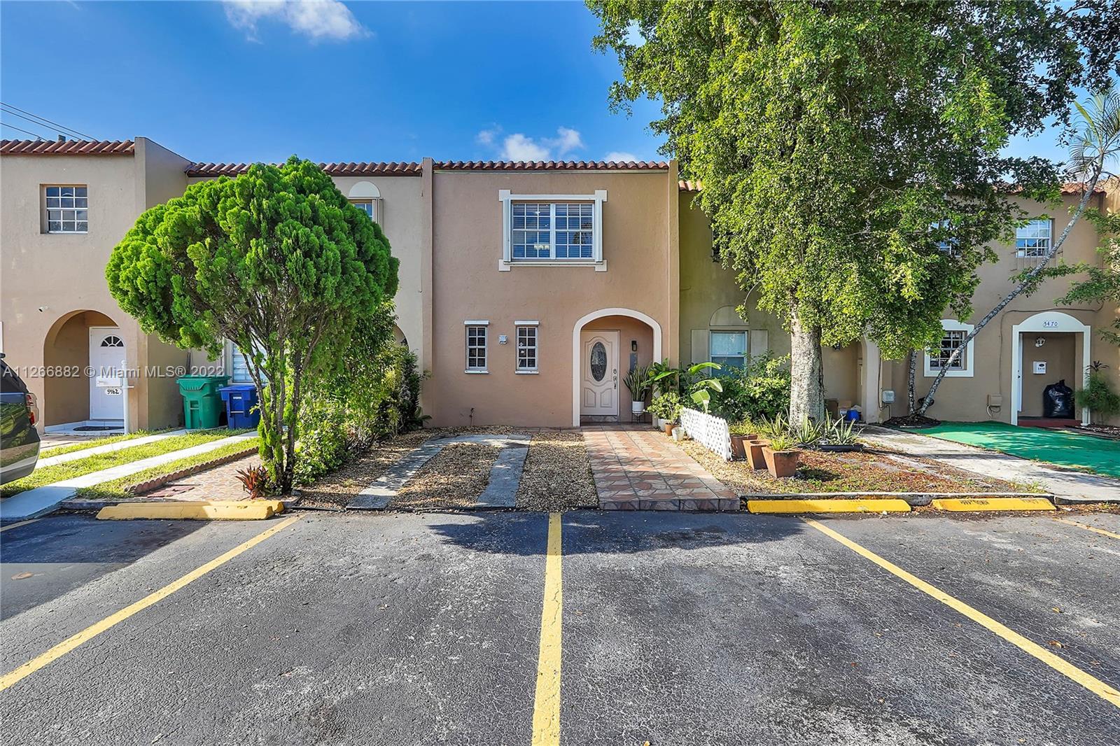 5466 NW 170th Ter Unit: 5466