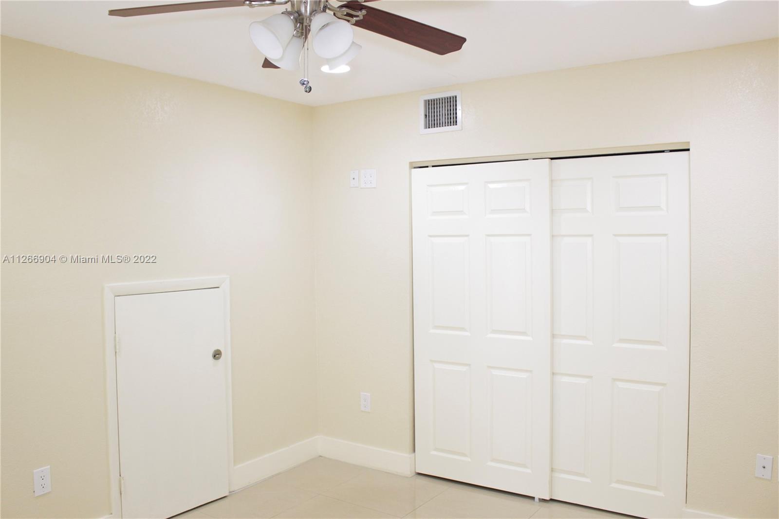 2141 NW 49th St