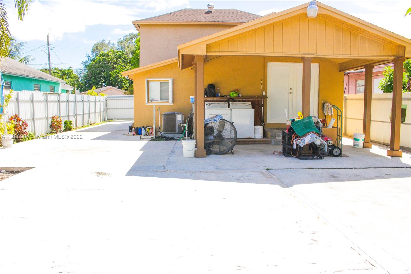 2141 NW 49th St