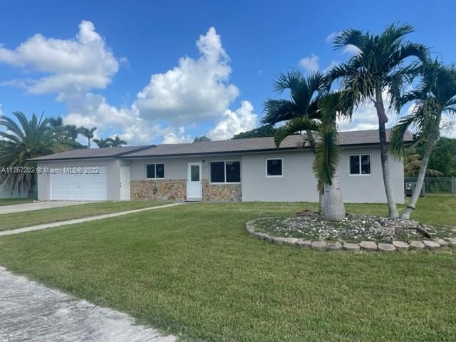1211 NW 18th St