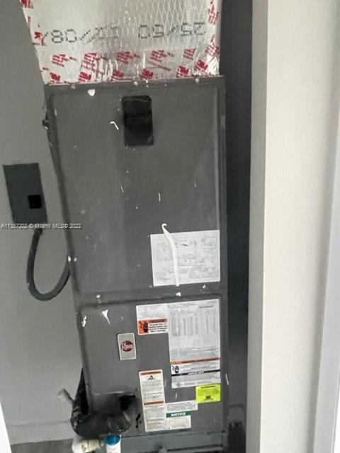 1211 NW 18th St