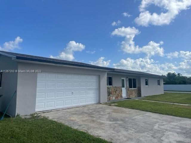 1211 NW 18th St