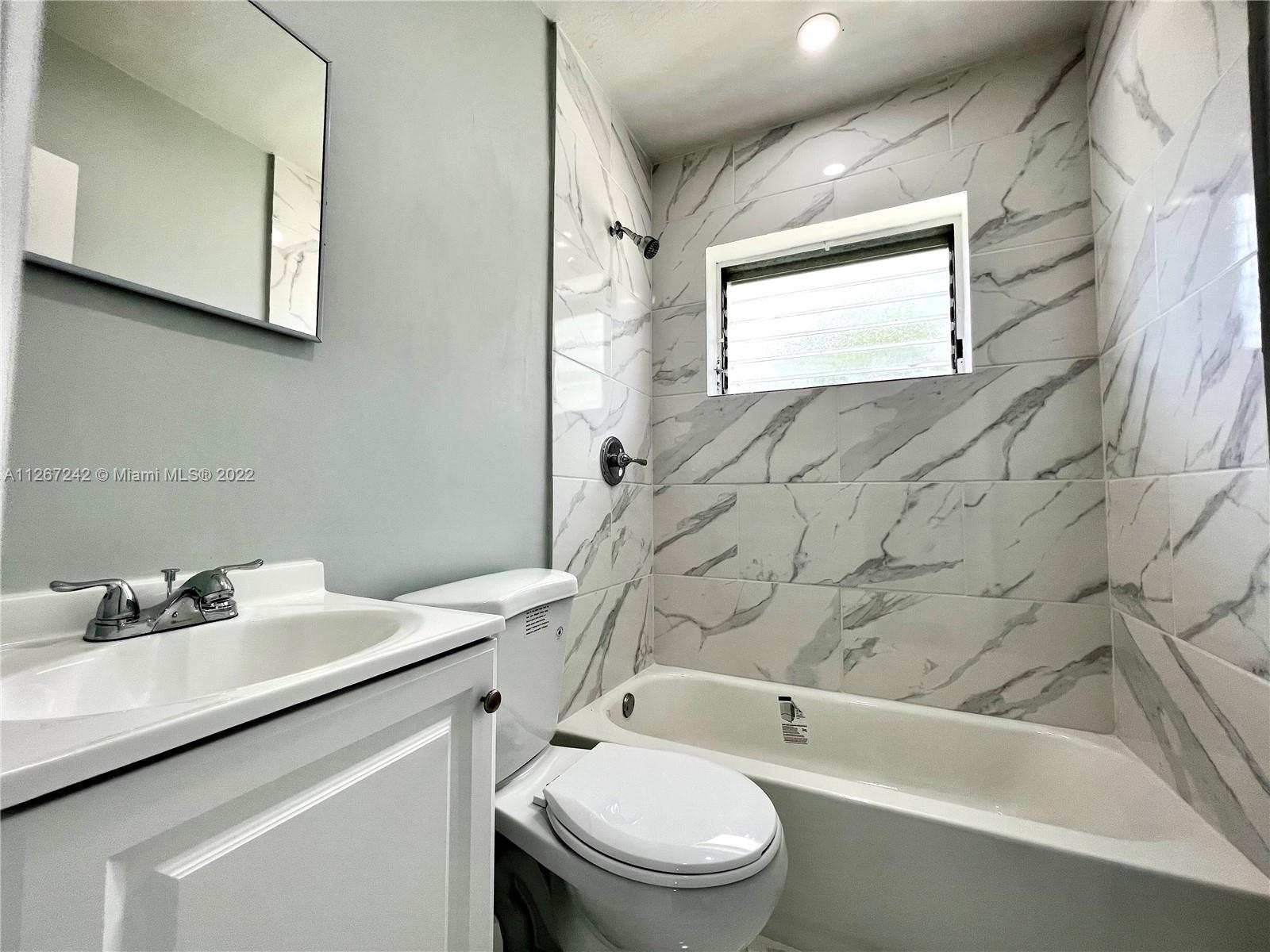 809 NW 7th St Unit: 3