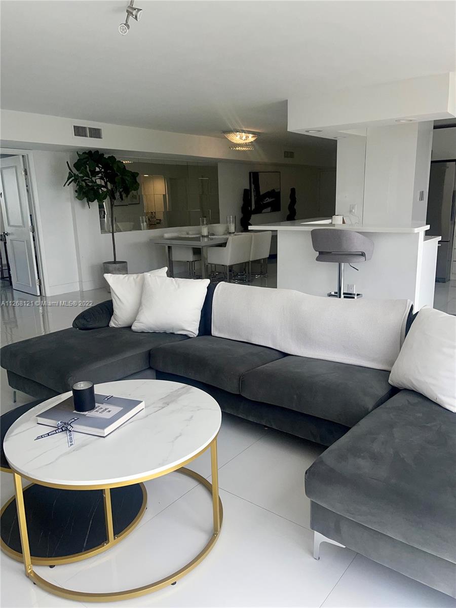 18181 NE 31st Ct Unit: 1503