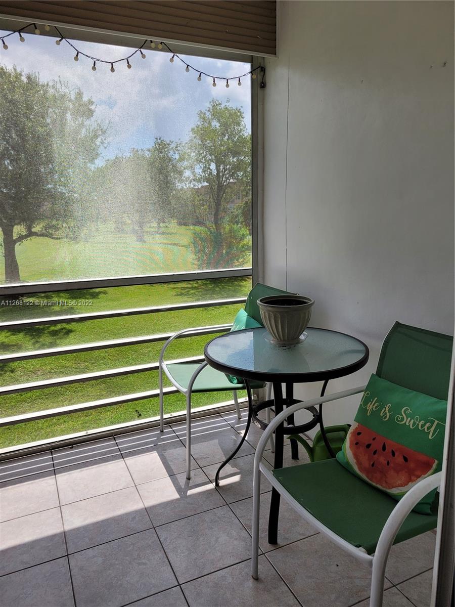 9801 SUNRISE LAKES Unit: 211