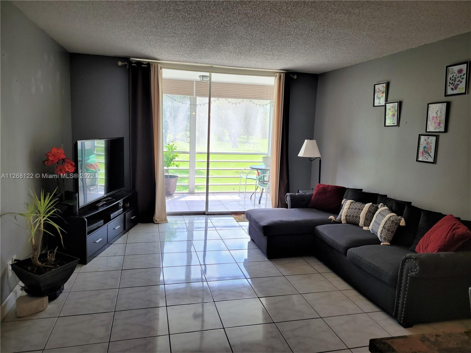9801 SUNRISE LAKES Unit: 211