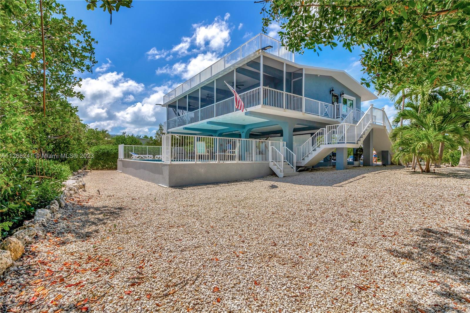 100 Bayview Dr
