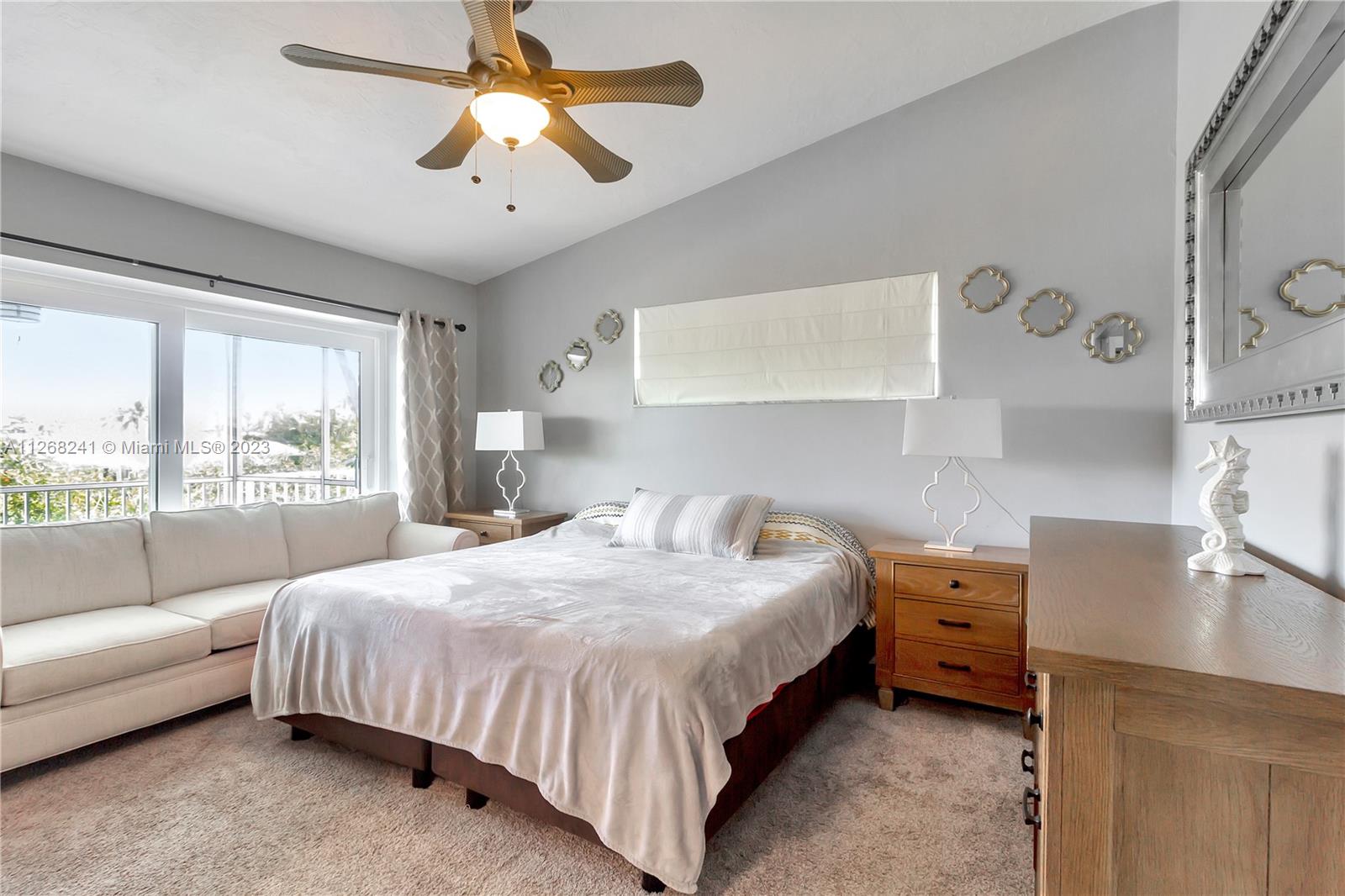 100 Bayview Dr